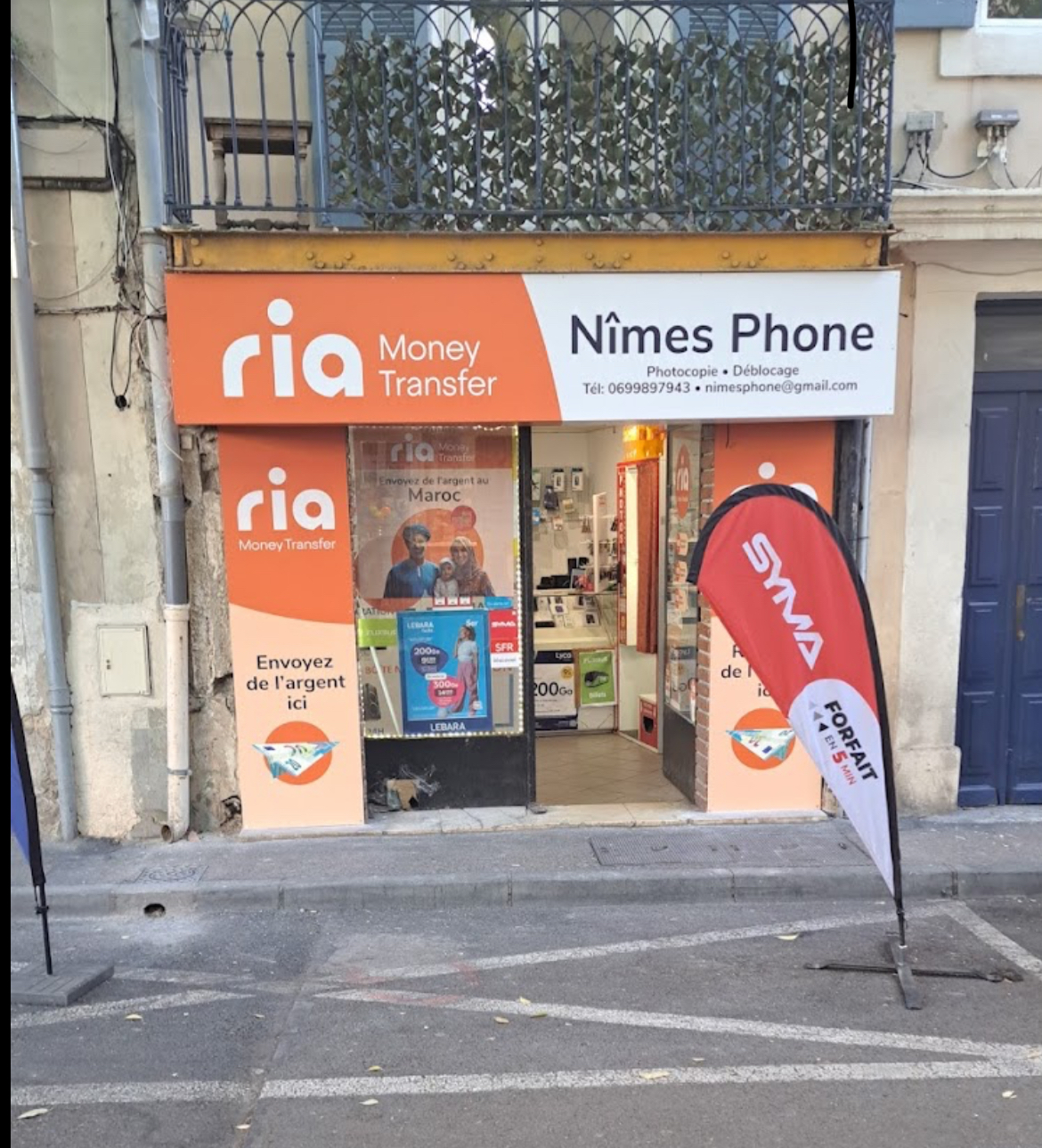 Façade de la boutique Nîmes Phone